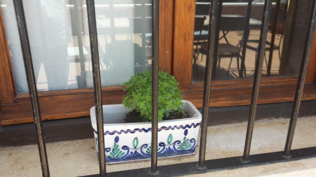 Bravo 24 Fuengirola Exterior foto